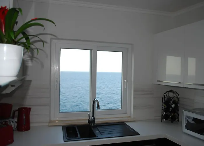 R&n Apartament Zavalatica